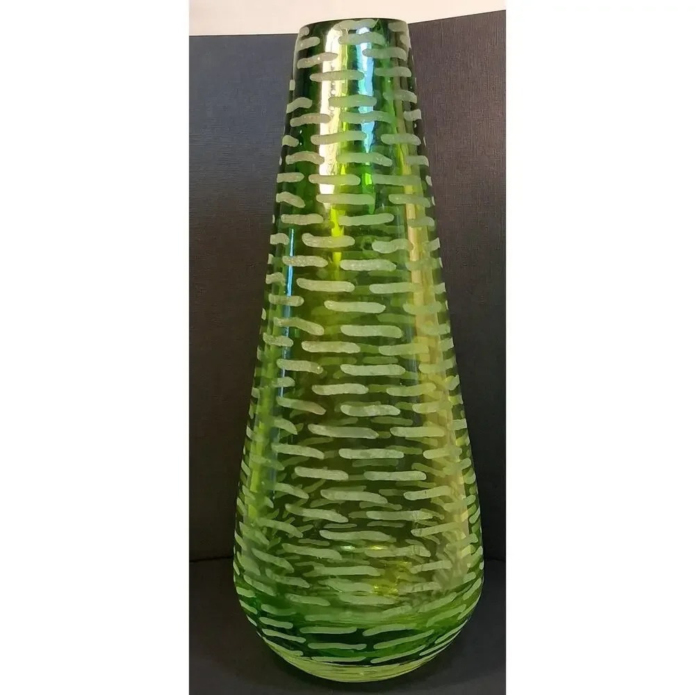 VTG MCM Lime Green Art Glass Teardrop Vase 11